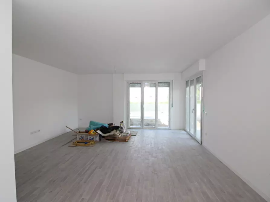 Immagine 7 di Appartamento in vendita  a Senigallia