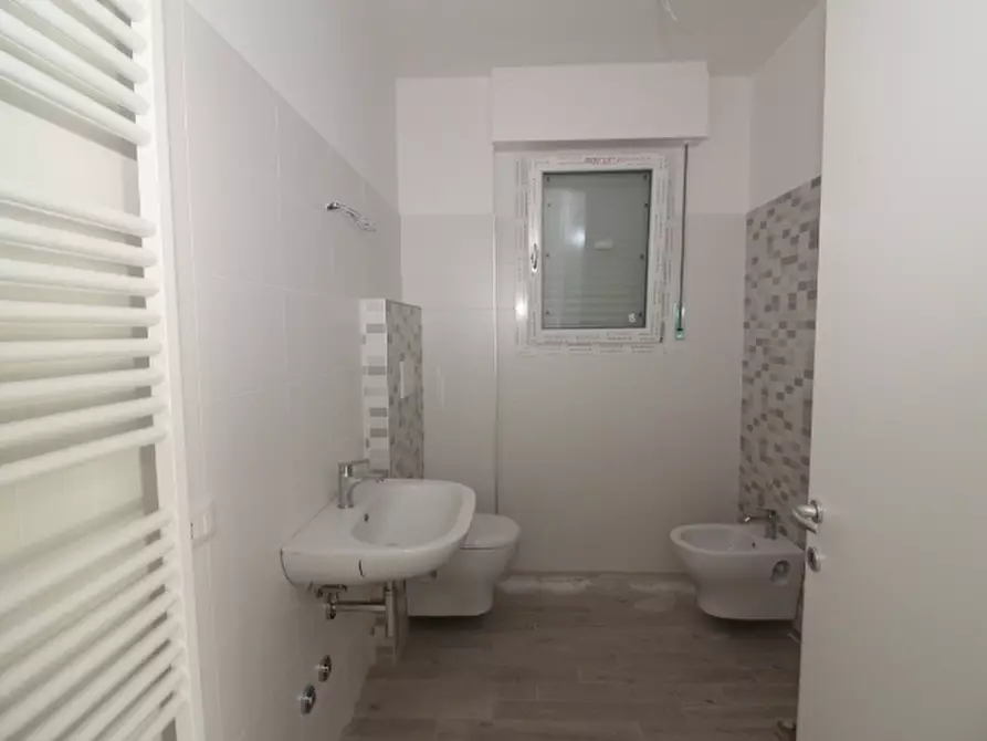 Immagine 30 di Appartamento in vendita  a Senigallia