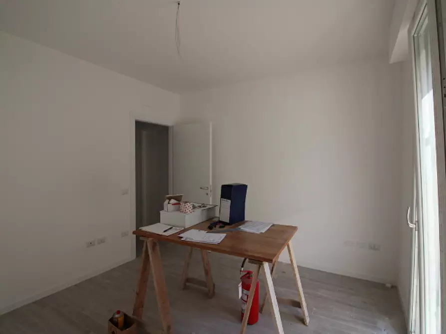 Immagine 38 di Appartamento in vendita  a Senigallia