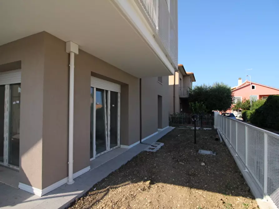 Immagine 59 di Appartamento in vendita  a Senigallia