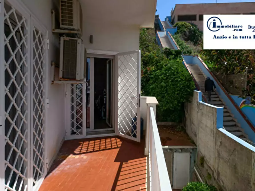 Immagine 6 di Appartamento in vendita  in lungomare enea a Anzio
