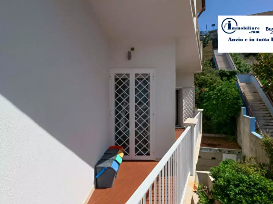 Immagine 7 di Appartamento in vendita  in lungomare enea a Anzio