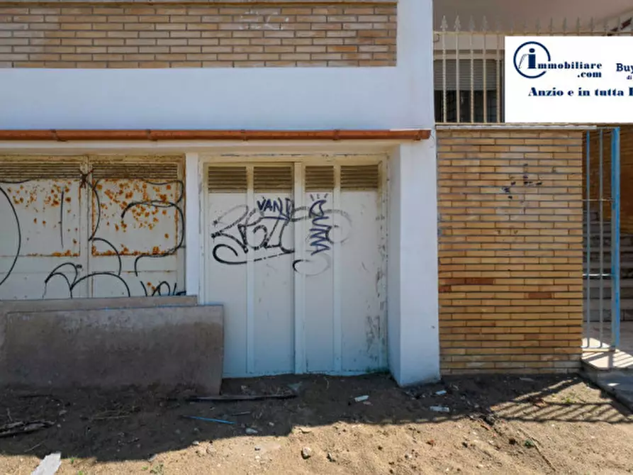 Immagine 37 di Appartamento in vendita  in lungomare enea a Anzio
