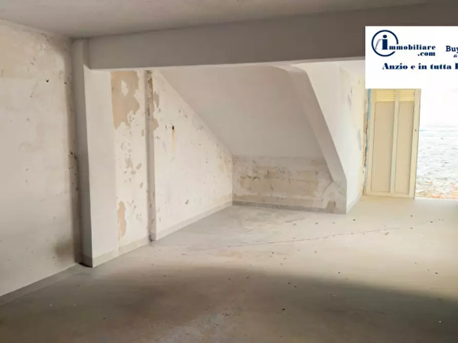 Immagine 40 di Appartamento in vendita  in lungomare enea a Anzio