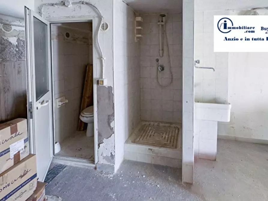 Immagine 42 di Appartamento in vendita  in lungomare enea a Anzio