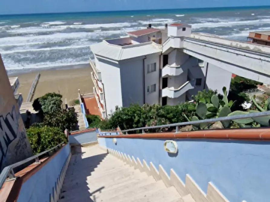 Immagine 44 di Appartamento in vendita  in lungomare enea a Anzio
