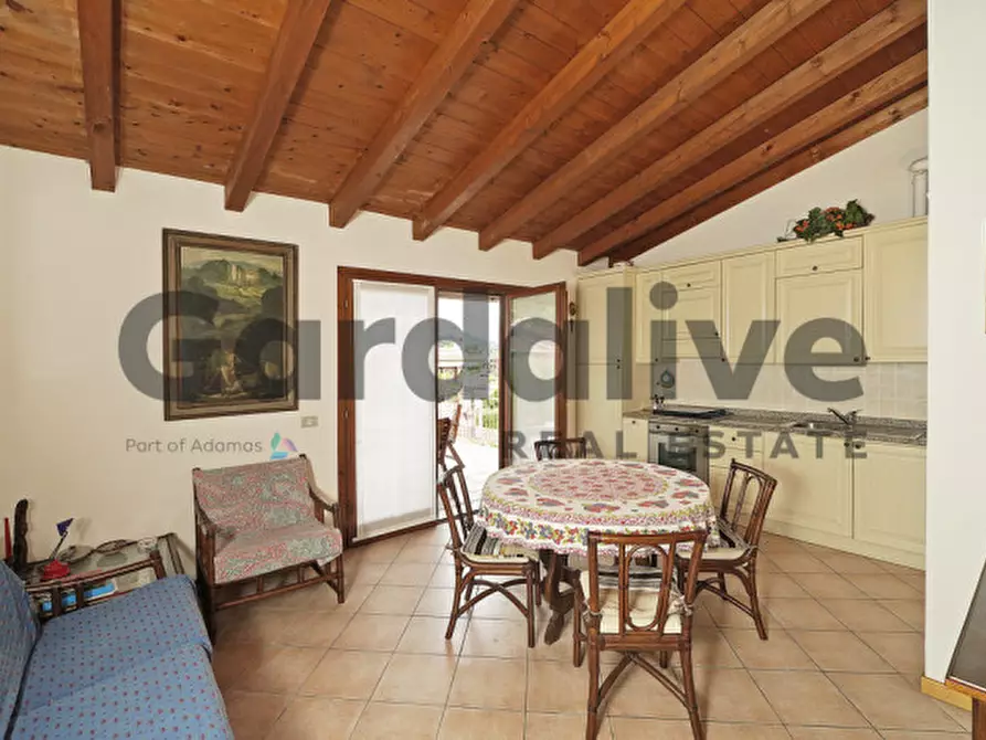 Immagine 2 di Appartamento in vendita  in via A. Manzoni a Manerba Del Garda