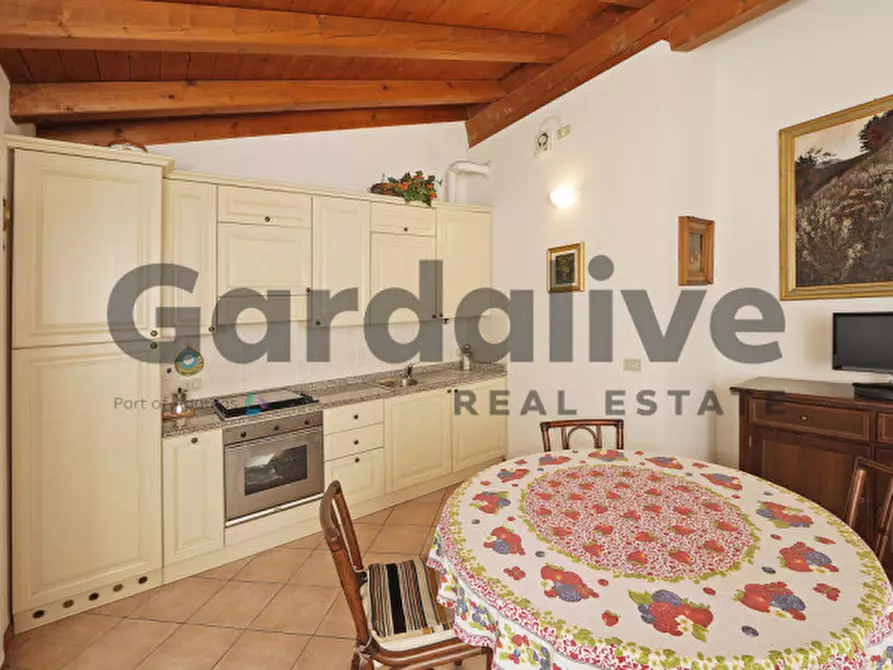 Immagine 7 di Appartamento in vendita  in via A. Manzoni a Manerba Del Garda