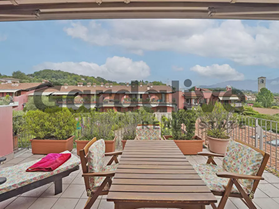 Immagine 10 di Appartamento in vendita  in via A. Manzoni a Manerba Del Garda