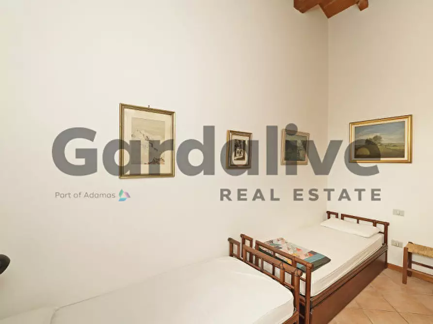 Immagine 19 di Appartamento in vendita  in via A. Manzoni a Manerba Del Garda