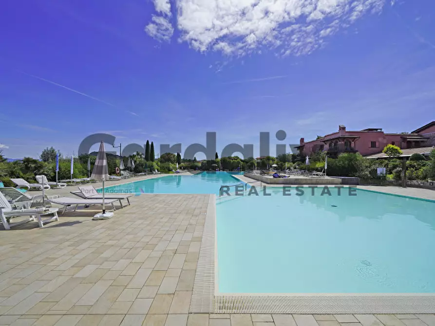 Immagine 25 di Appartamento in vendita  in via A. Manzoni a Manerba Del Garda