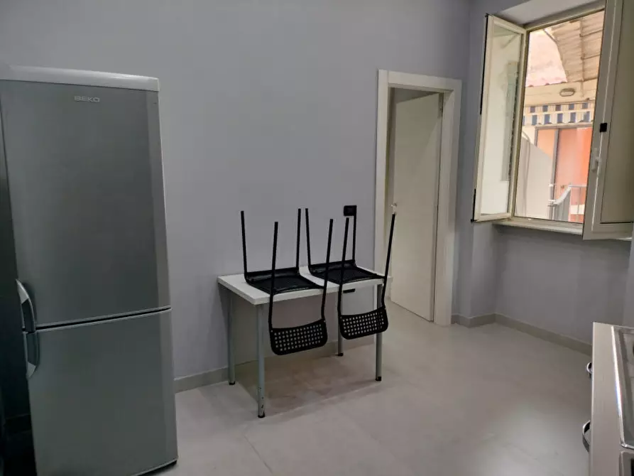 Immagine 6 di Appartamento in affitto  in Via Foria a Napoli