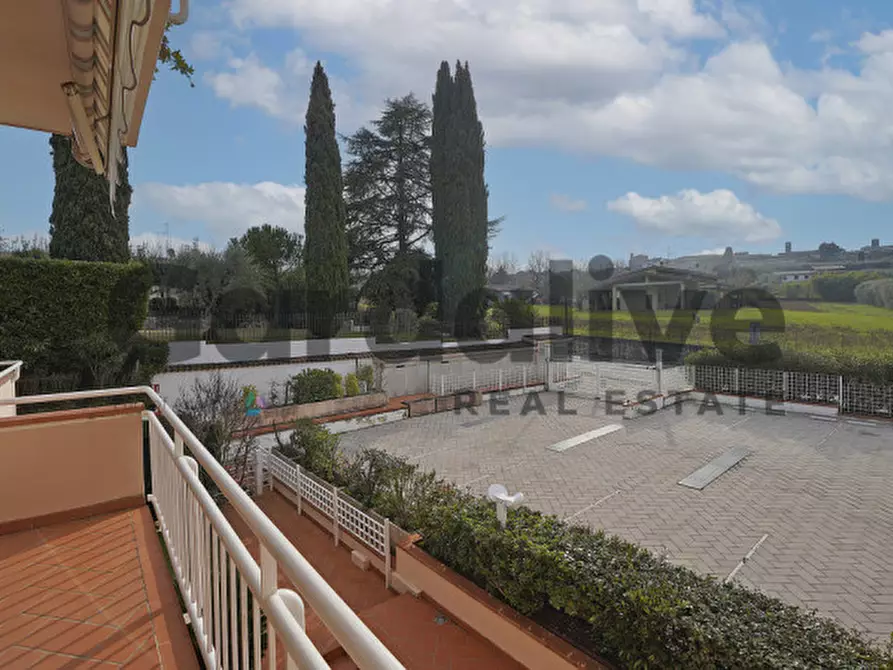 Immagine 6 di Appartamento in vendita  in Viale degli Alpini a Manerba Del Garda