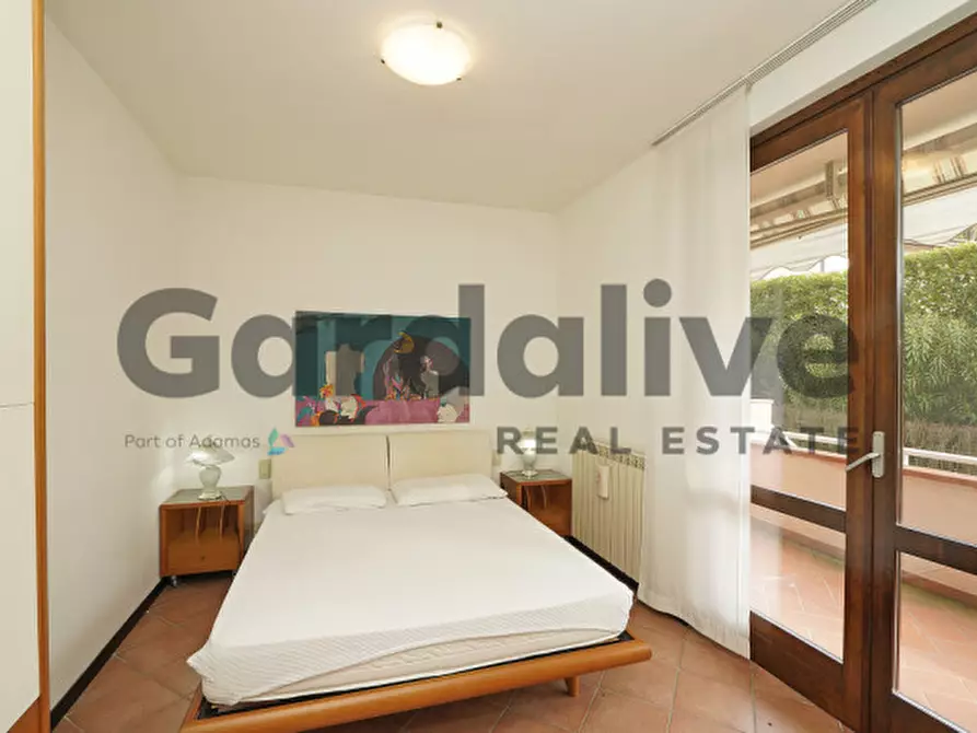 Immagine 13 di Appartamento in vendita  in Viale degli Alpini a Manerba Del Garda