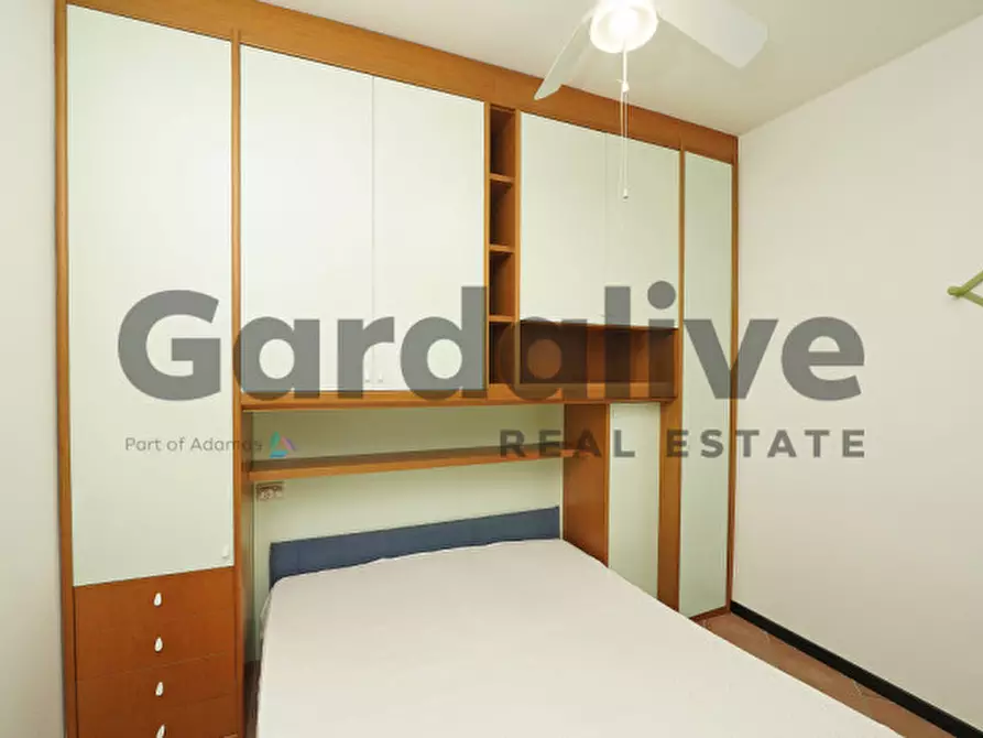 Immagine 15 di Appartamento in vendita  in Viale degli Alpini a Manerba Del Garda