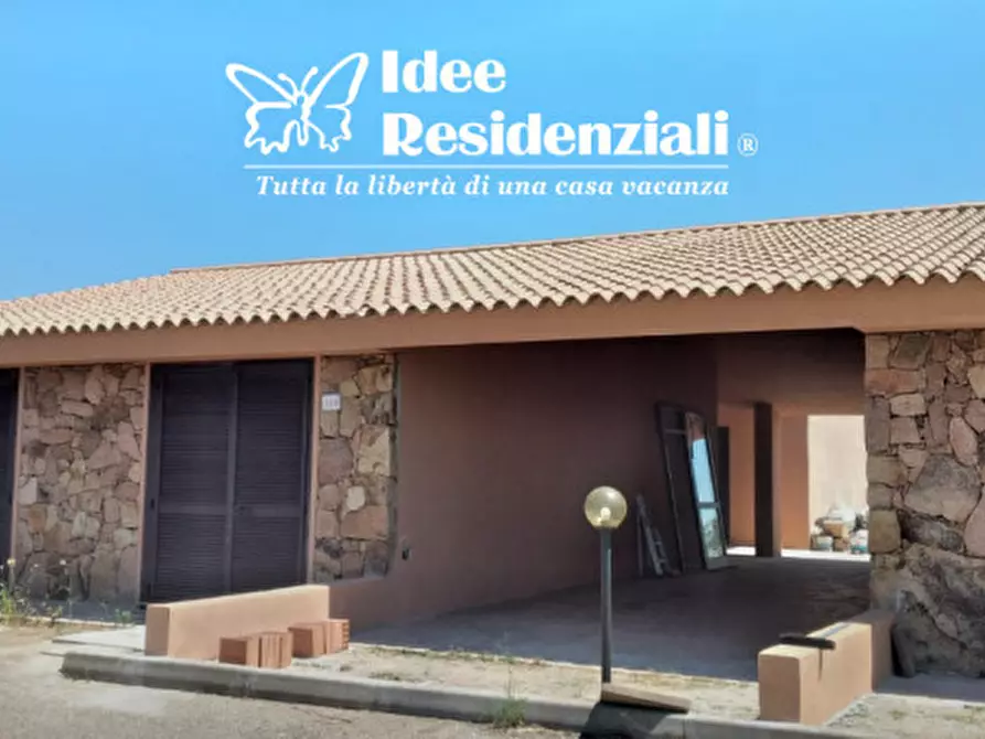 Immagine 5 di Villa in vendita  in porto mannu a Palau