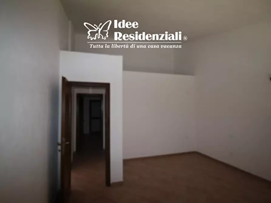 Immagine 11 di Villa in vendita  in porto mannu a Palau