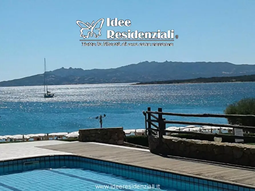 Immagine 19 di Villa in vendita  in porto mannu a Palau