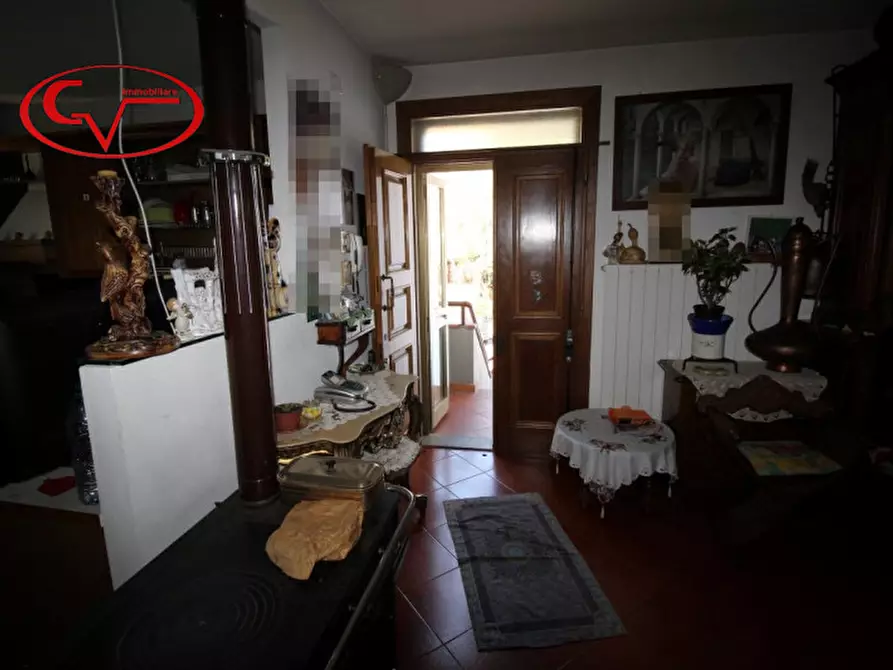 Immagine 3 di Casa quadrifamiliare in vendita  in via Roma a Loro Ciuffenna