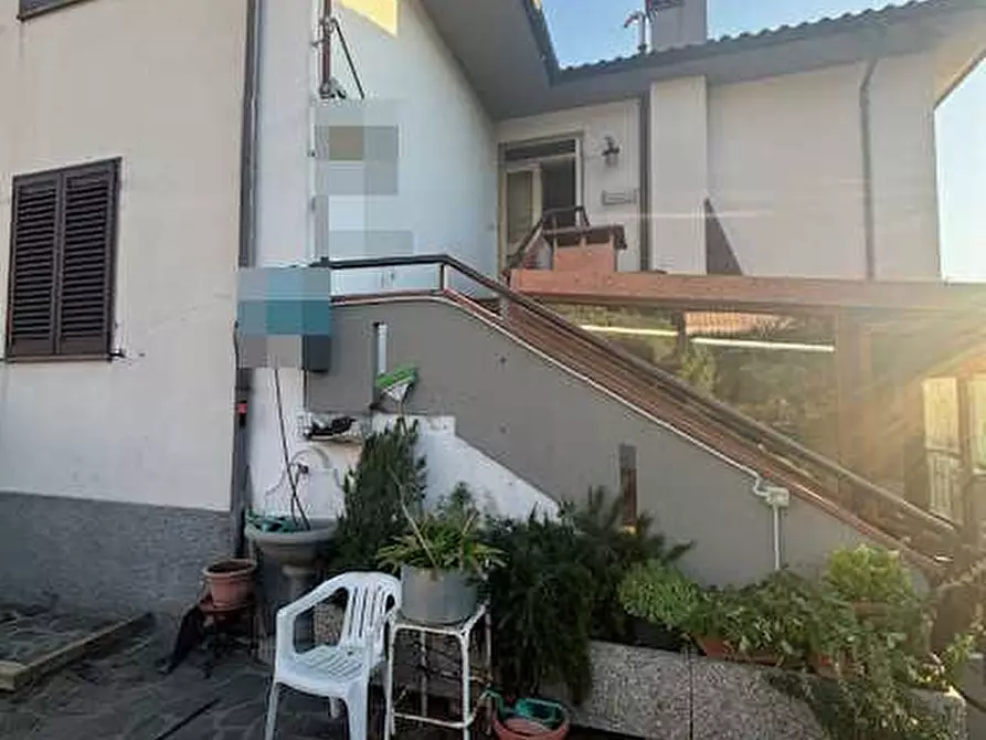 Immagine 36 di Casa quadrifamiliare in vendita  in via Roma a Loro Ciuffenna