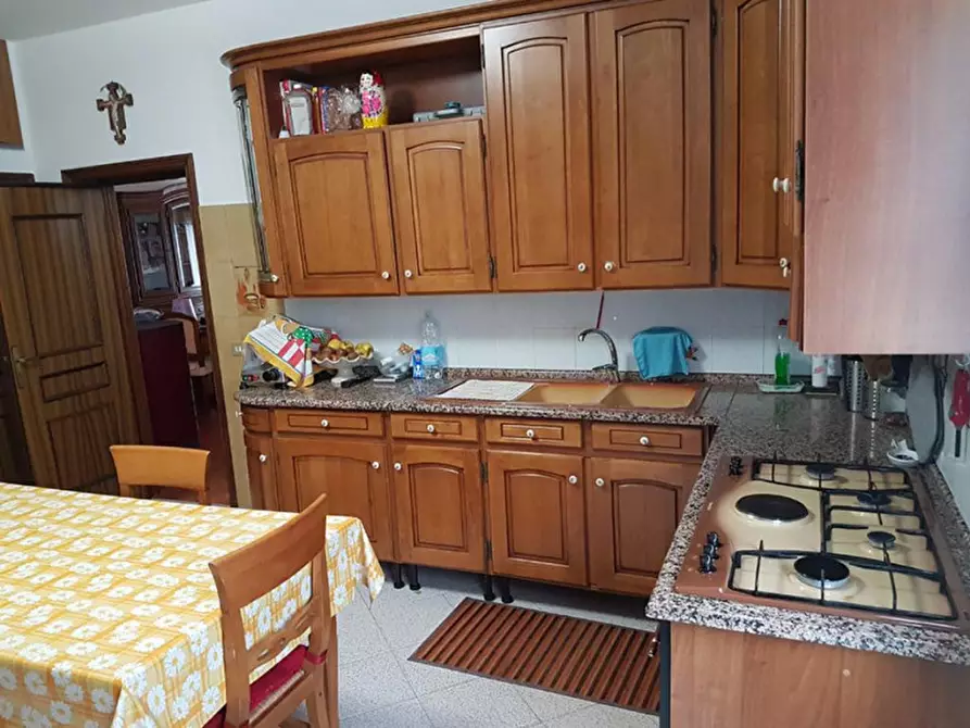 Immagine 3 di Casa bifamiliare in vendita  in Strada dei Fenatacci a Pesaro