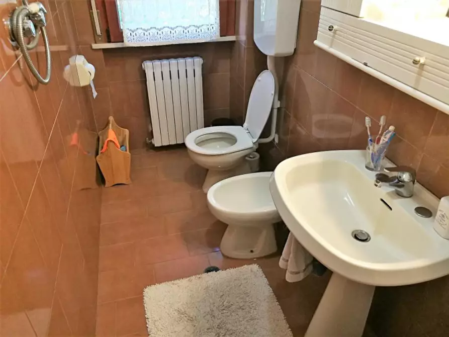 Immagine 13 di Casa bifamiliare in vendita  in Strada dei Fenatacci a Pesaro