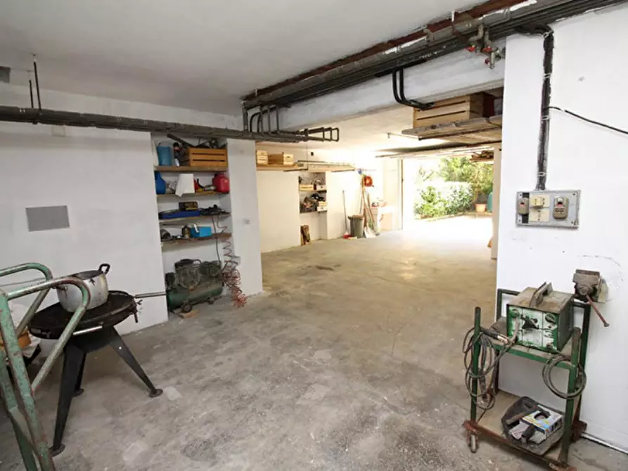 Immagine 19 di Casa bifamiliare in vendita  in Strada dei Fenatacci a Pesaro