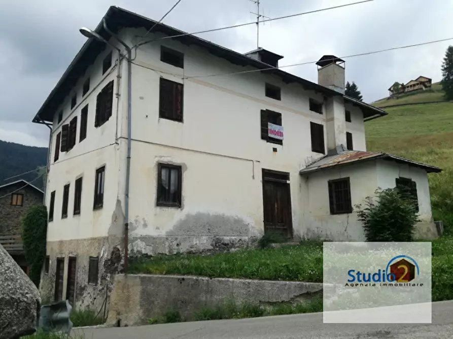 Immagine 1 di Casa indipendente in vendita  in Via del Popolo a San Pietro Di Cadore