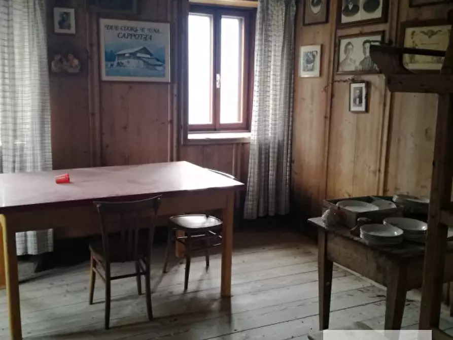 Immagine 10 di Casa indipendente in vendita  in Via del Popolo a San Pietro Di Cadore