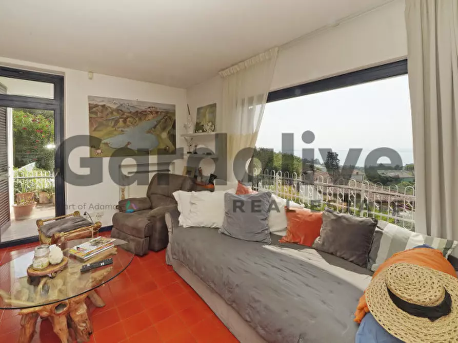 Immagine 32 di Villa in vendita  a Padenghe Sul Garda