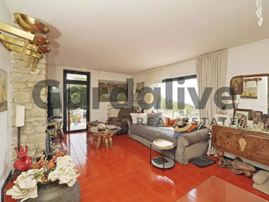 Immagine 34 di Villa in vendita  a Padenghe Sul Garda