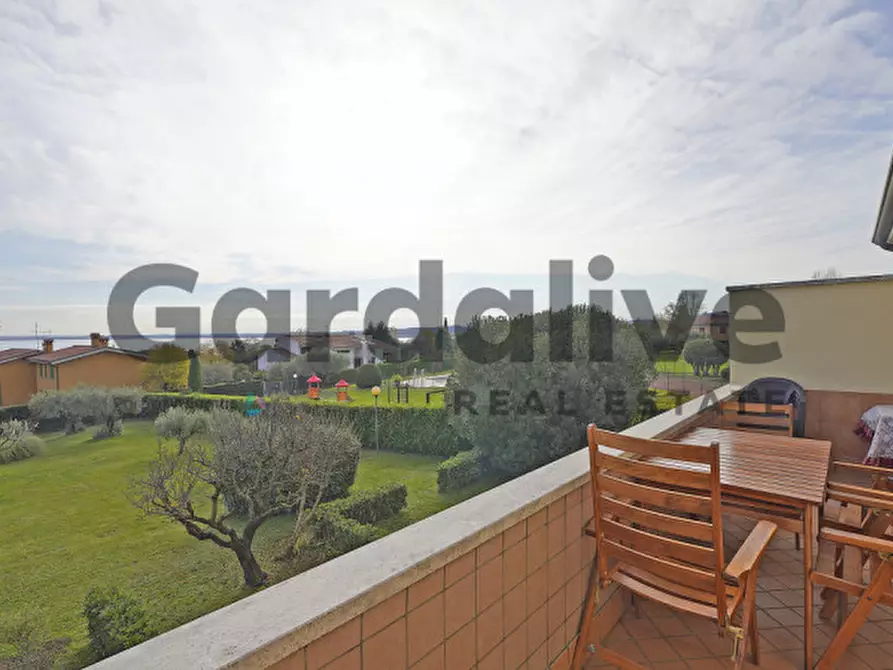 Immagine 2 di Appartamento in vendita  in Viale Ghandi a Moniga Del Garda