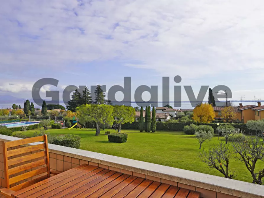 Immagine 5 di Appartamento in vendita  in Viale Ghandi a Moniga Del Garda