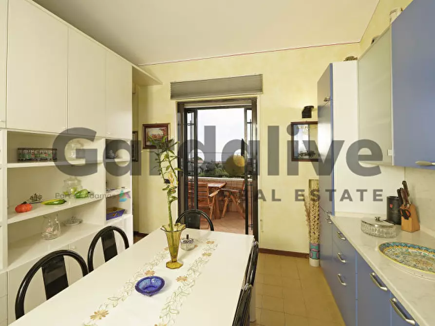 Immagine 11 di Appartamento in vendita  in Viale Ghandi a Moniga Del Garda