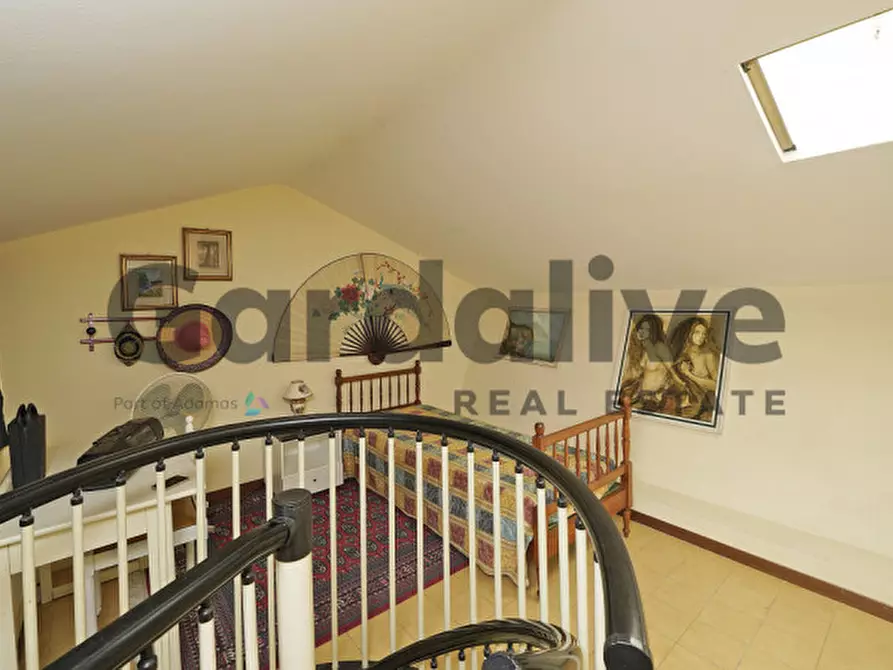 Immagine 17 di Appartamento in vendita  in Viale Ghandi a Moniga Del Garda