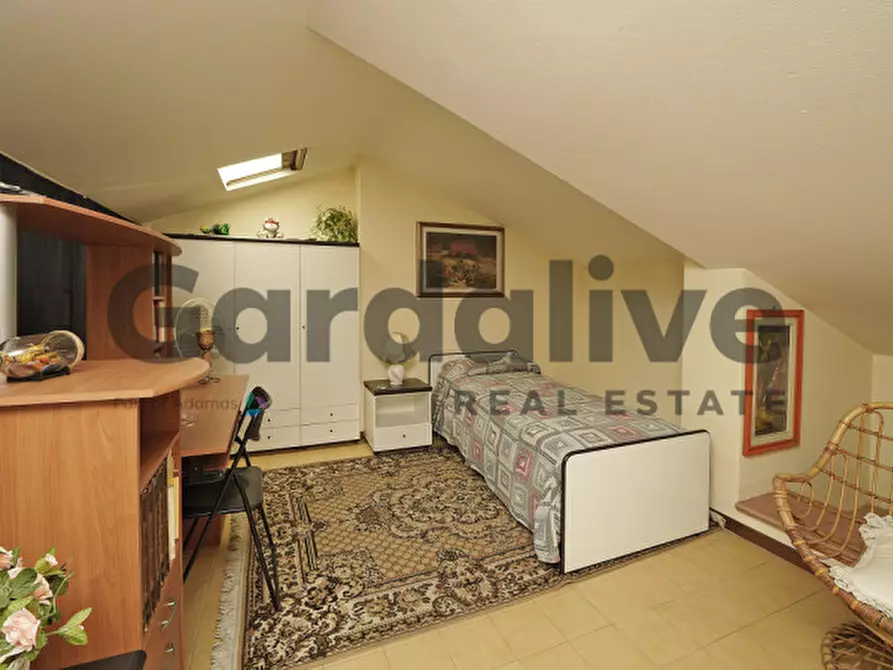 Immagine 19 di Appartamento in vendita  in Viale Ghandi a Moniga Del Garda