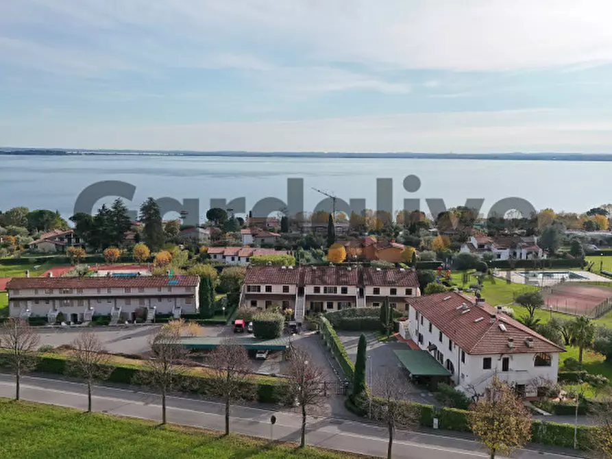 Immagine 22 di Appartamento in vendita  in Viale Ghandi a Moniga Del Garda