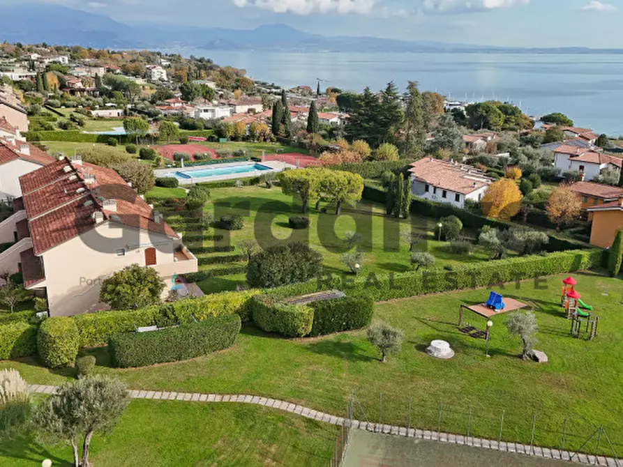 Immagine 23 di Appartamento in vendita  in Viale Ghandi a Moniga Del Garda