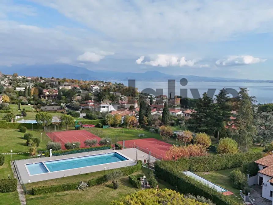 Immagine 26 di Appartamento in vendita  in Viale Ghandi a Moniga Del Garda