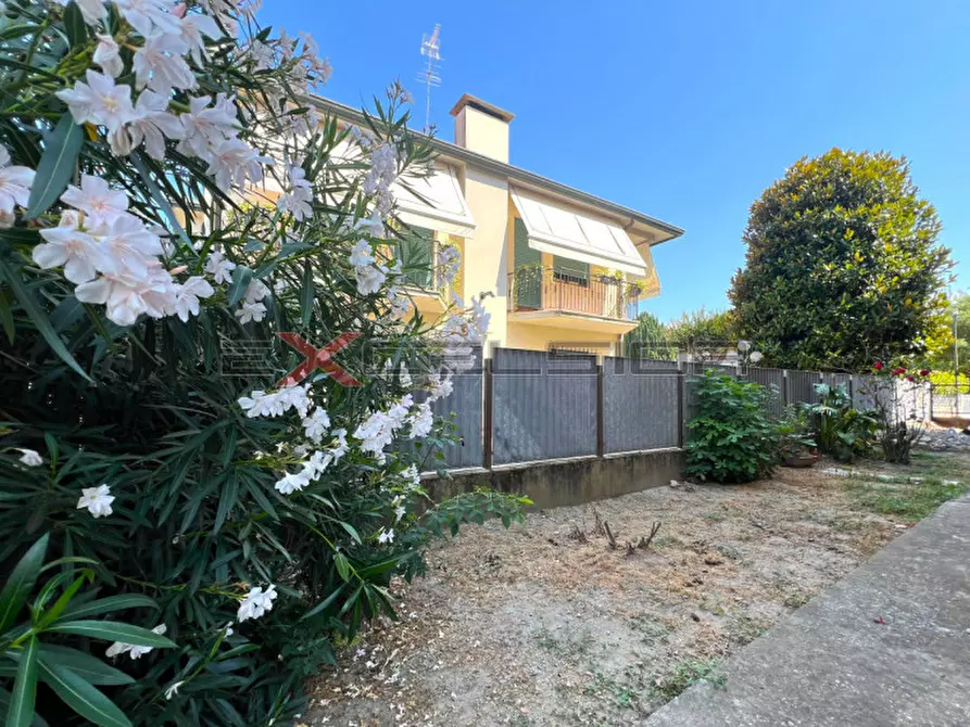 Immagine 8 di Casa indipendente in vendita  in Via G. Matteotti n. 20 Bis - Cavarzere a Cavarzere