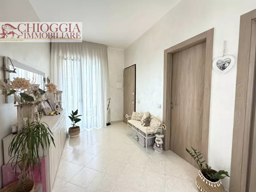 Immagine 14 di Appartamento in vendita  in Viale Milano a Chioggia