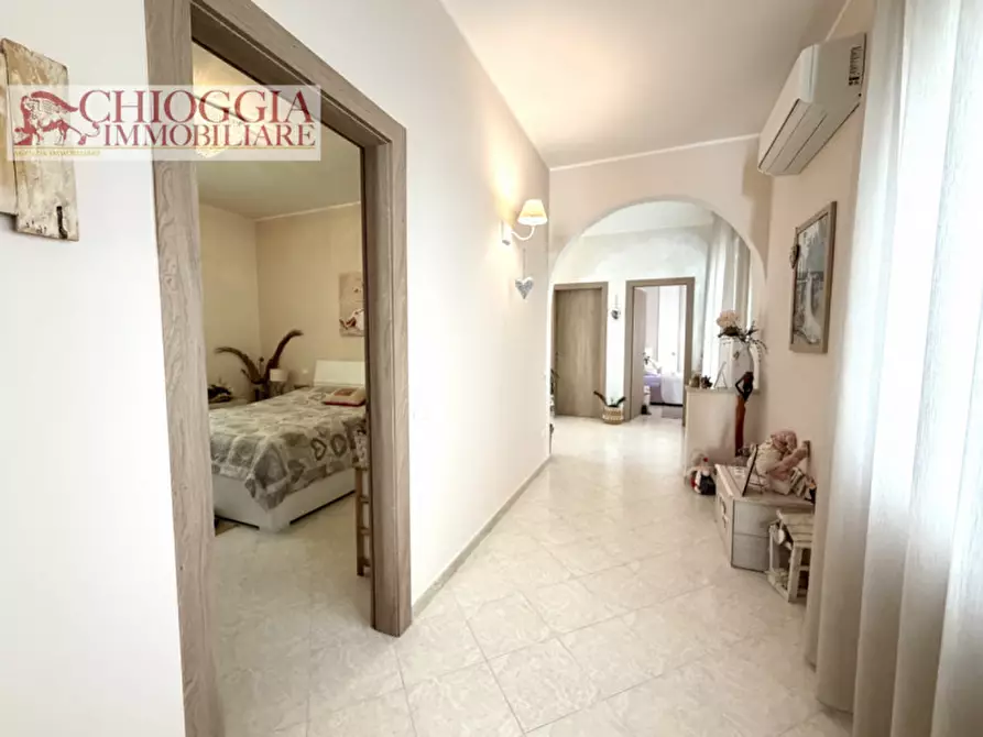 Immagine 15 di Appartamento in vendita  in Viale Milano a Chioggia