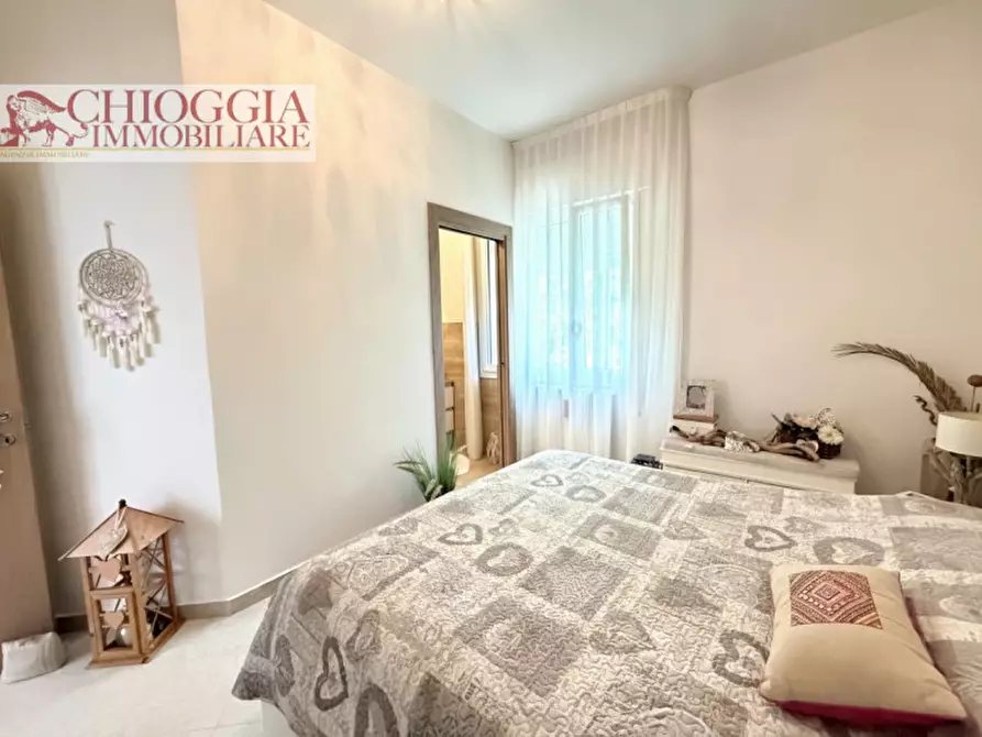 Immagine 16 di Appartamento in vendita  in Viale Milano a Chioggia