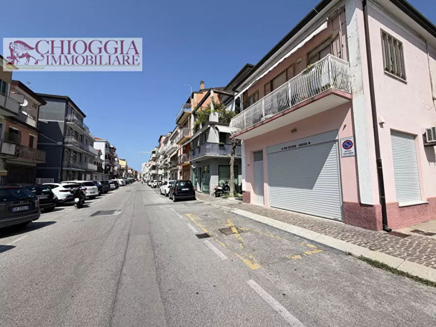 Immagine 22 di Appartamento in vendita  in Viale Milano a Chioggia