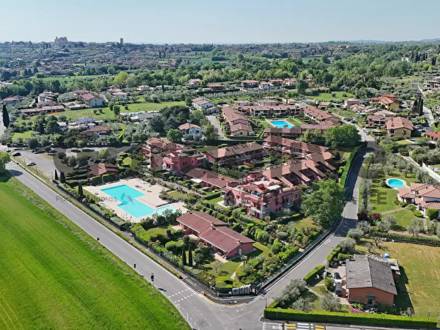 Immagine 34 di Appartamento in vendita  in via A. Manzoni a Manerba Del Garda