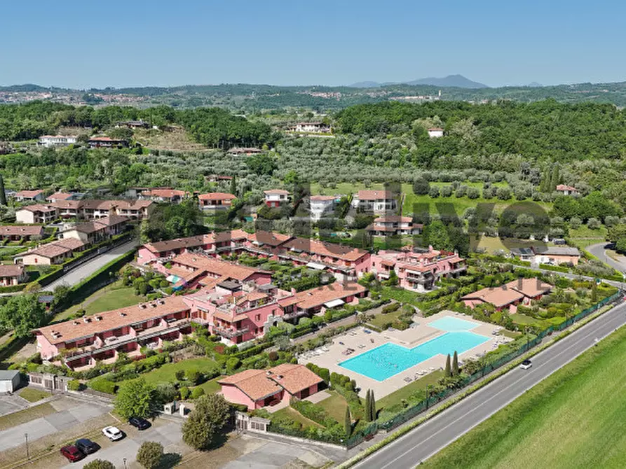Immagine 36 di Appartamento in vendita  in via A. Manzoni a Manerba Del Garda