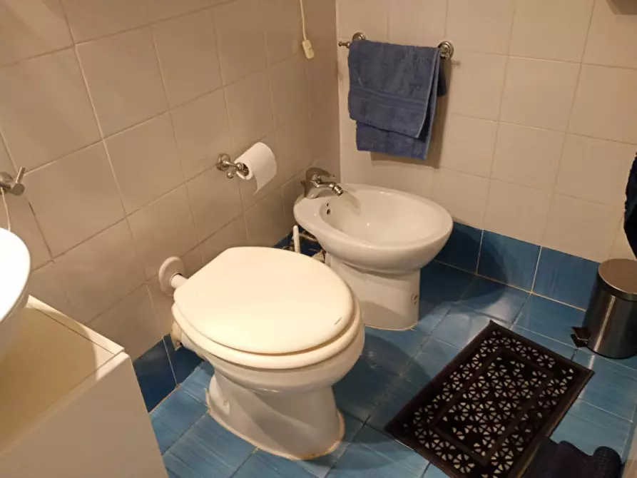 Immagine 4 di Appartamento in affitto  in Via Vittorio Colonna a Napoli