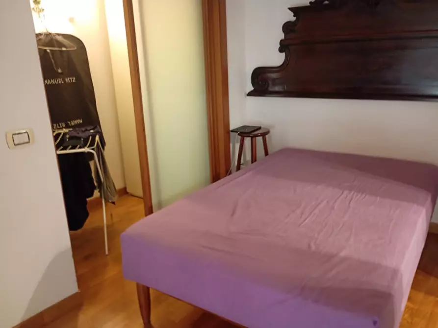 Immagine 6 di Appartamento in affitto  in Via Vittorio Colonna a Napoli