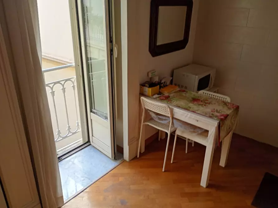 Immagine 10 di Appartamento in affitto  in Via Vittorio Colonna a Napoli