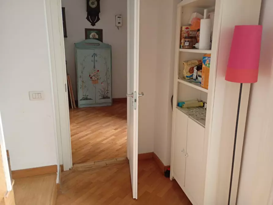 Immagine 12 di Appartamento in affitto  in Via Vittorio Colonna a Napoli